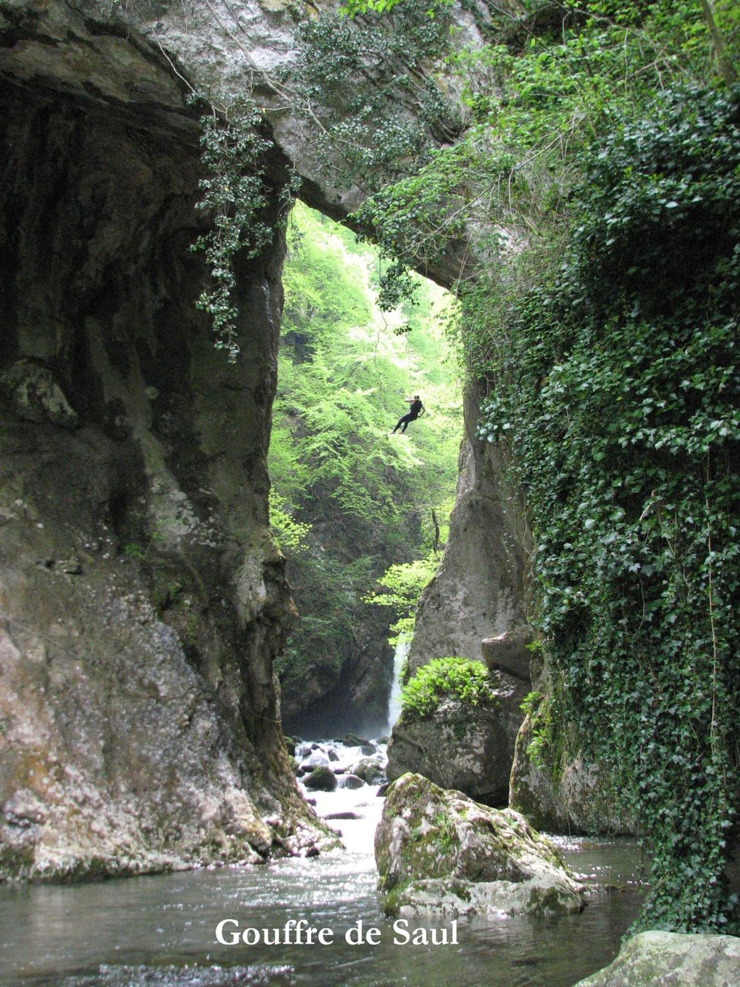 Pyrenees Emotions, Eco-Responsables, Nature, Sports Aventures Malvezie Exterior photo